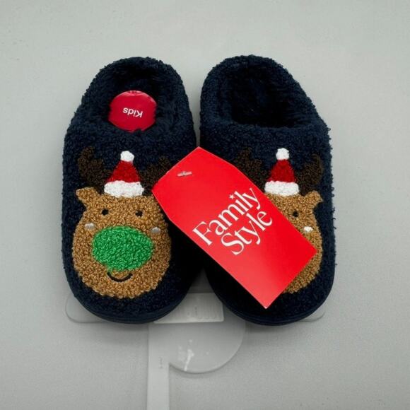 Slippers Kids 13-1 Holiday Reindeer Cozy Fuzzy Teddy Sherpa Lounge Fun Playful - Picture 1 of 6